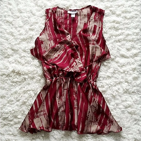 Francesca's Collections Tops - Francesca's Ophelia Flutter Neckline Blouse